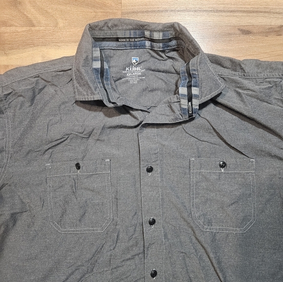 KÜHL Men’s XXL Tapered Fit Short Sleeve Button Down – Gray - Picture 2 of 8